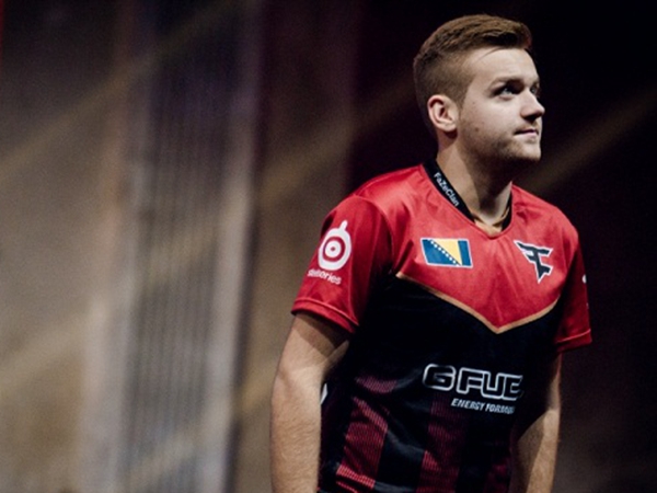 WE发布对阵JDG赛后返图：选手们情绪较为低落