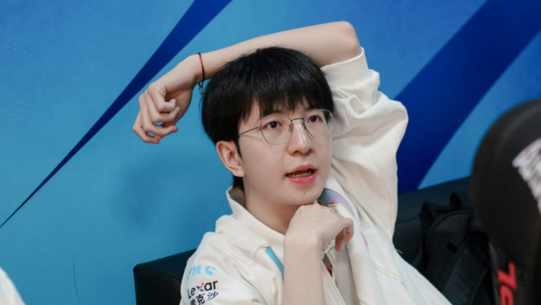 什么是“非理性坚持成本”？（如何理解“非理性坚持成本”？）